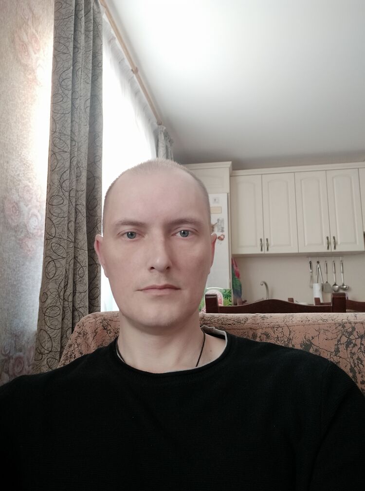  ,   Anton, 40 ,   ,   , c 