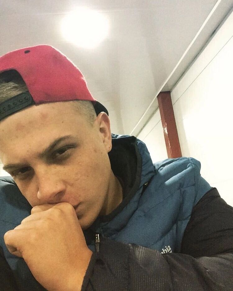  -,   Alexandr, 25 ,   ,   , c 