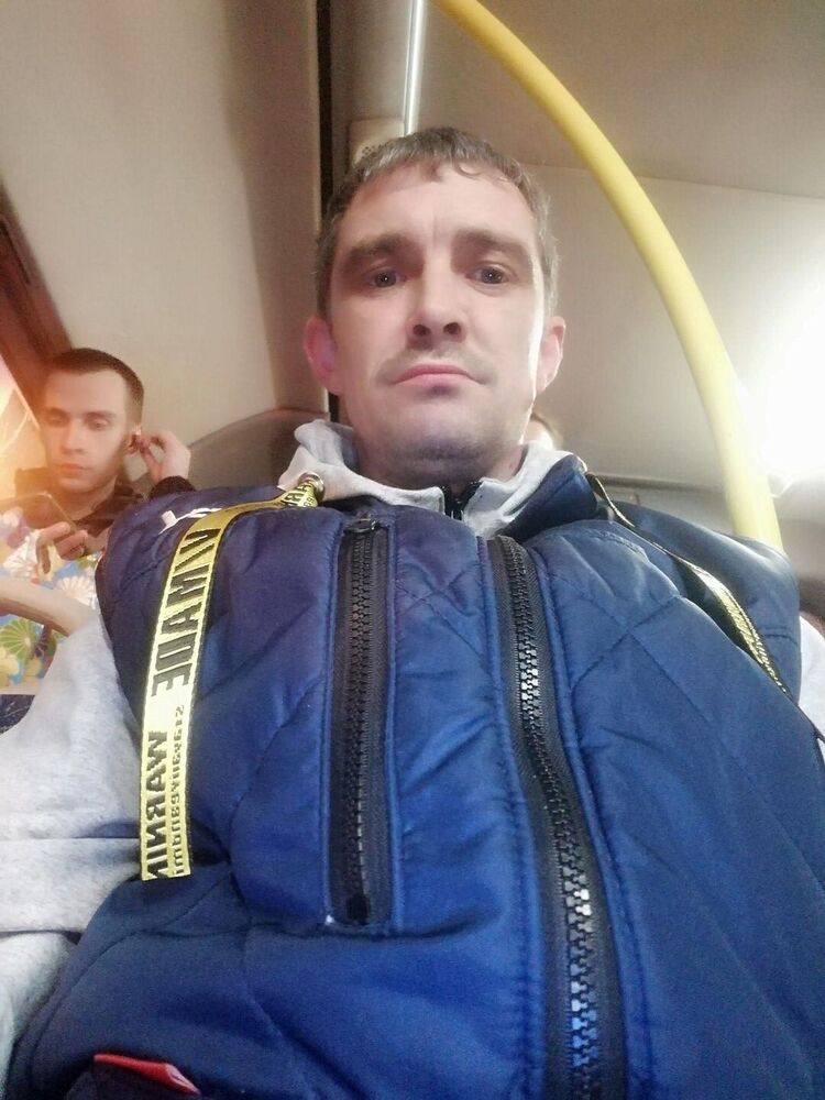  ,   , 44 ,   c 