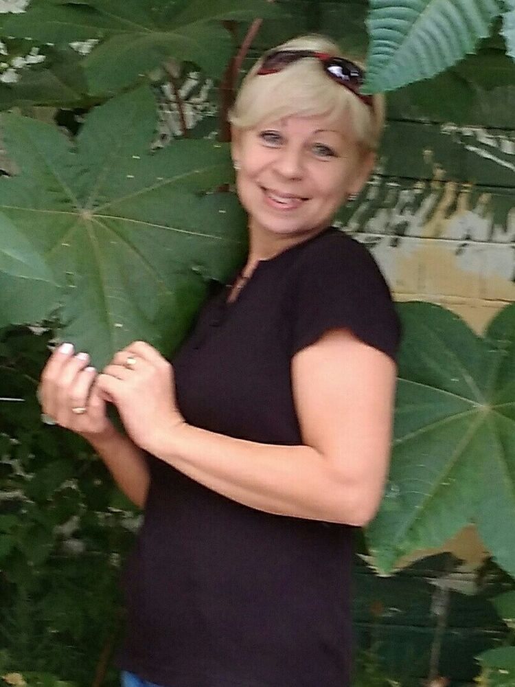  ,   Alena, 55 ,   ,   , c 