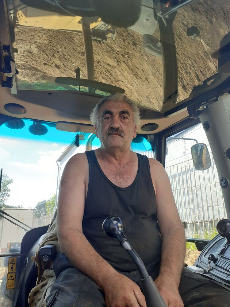 27258414  , 58 ,    