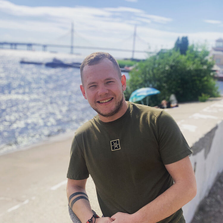  27477124  , 30 ,    -