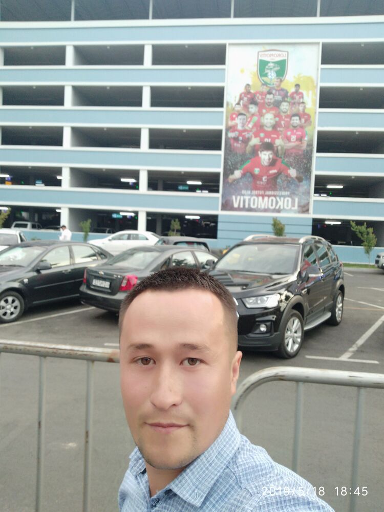 ,   Shohruh, 32 ,   ,   