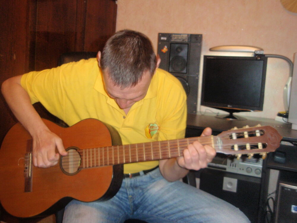  19321424  Vyacheslav, 55 ,    