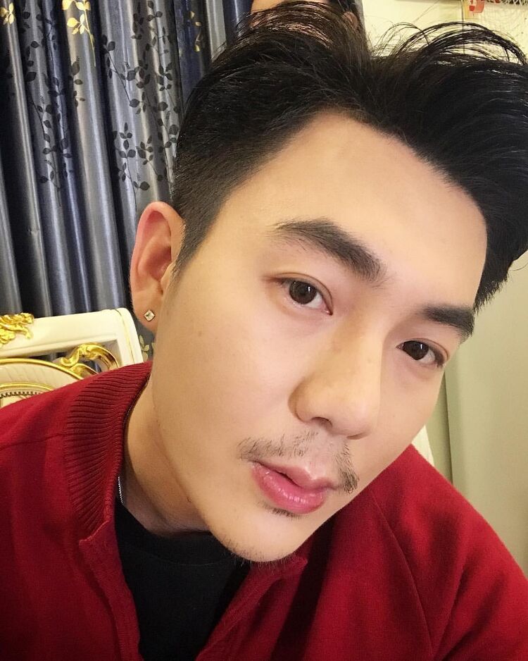  26774584  Marius, 65 ,    