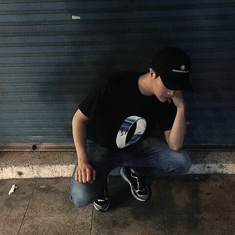  11616904  Wo, 33 ,    