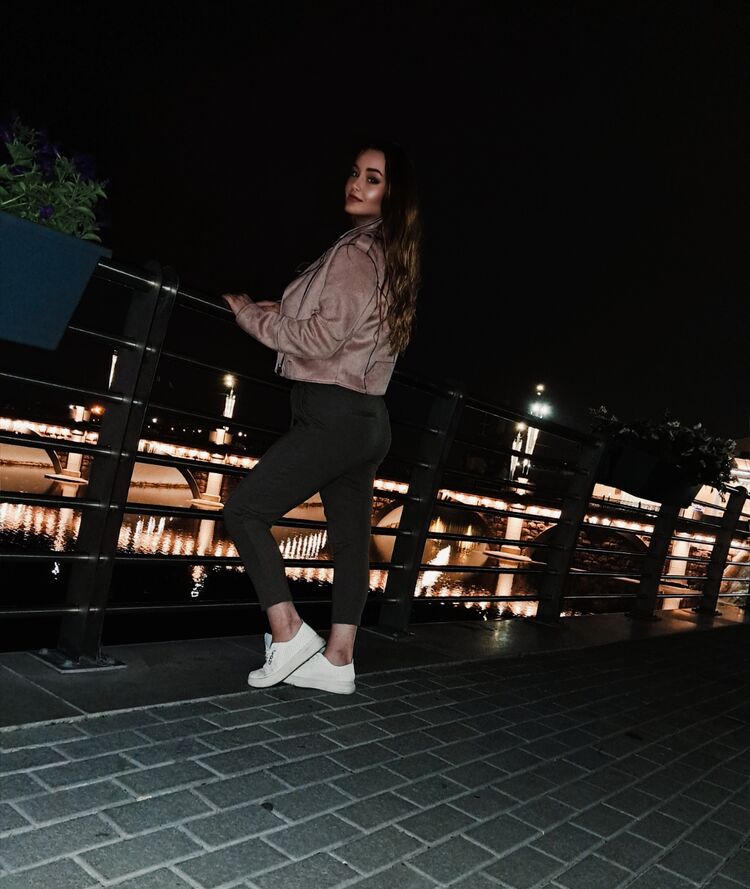  ,   Anastasia, 28 ,   ,   