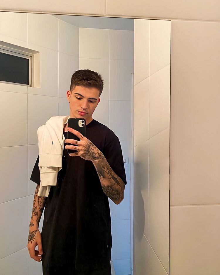 ���� 36952044 ����� �������, 22 ����, ���� ���������� � �����-����������