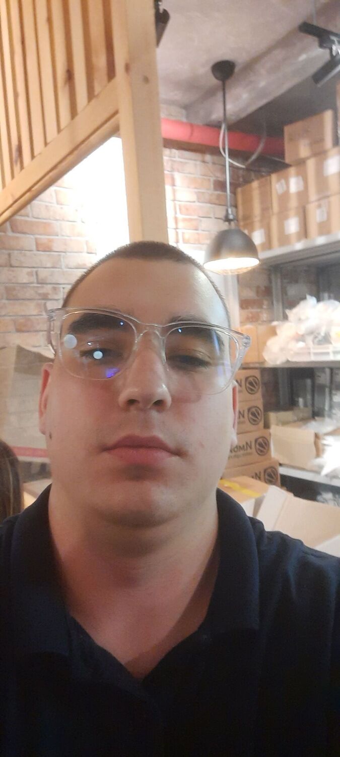  38984854  , 21 ,    
