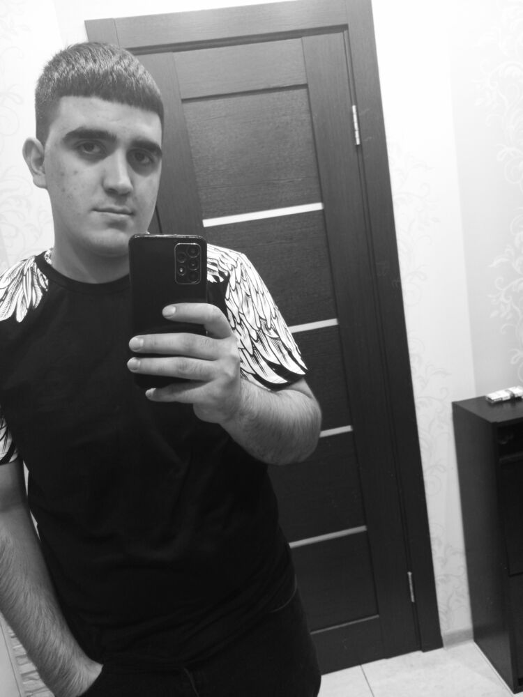  ,   Vazgen, 26 ,   ,   
