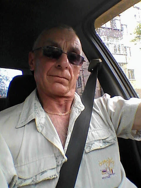  ,   Gennadiy, 66 ,   ,   , c 