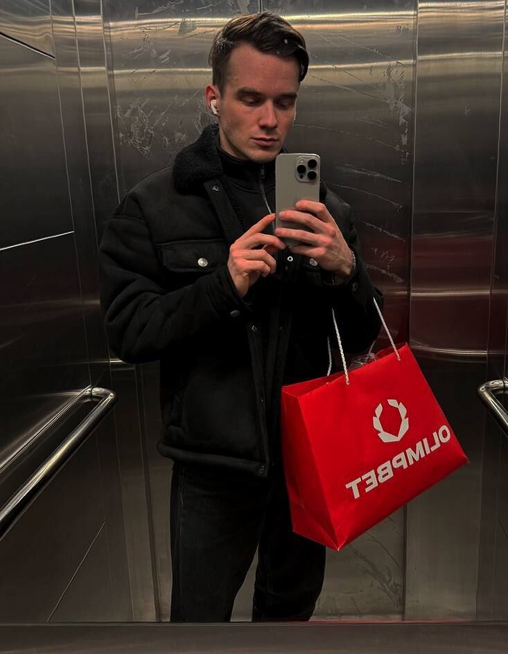 ���� 51328074 ������� AS, 28 ���, ���� ���������� � Praha