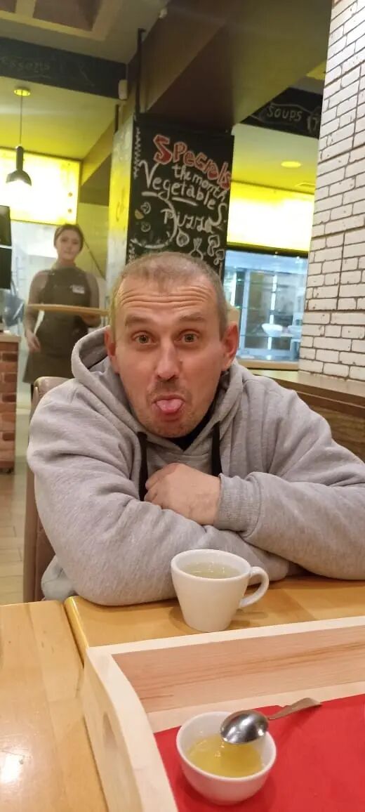  51670824  ALEKSANDR, 42 ,    