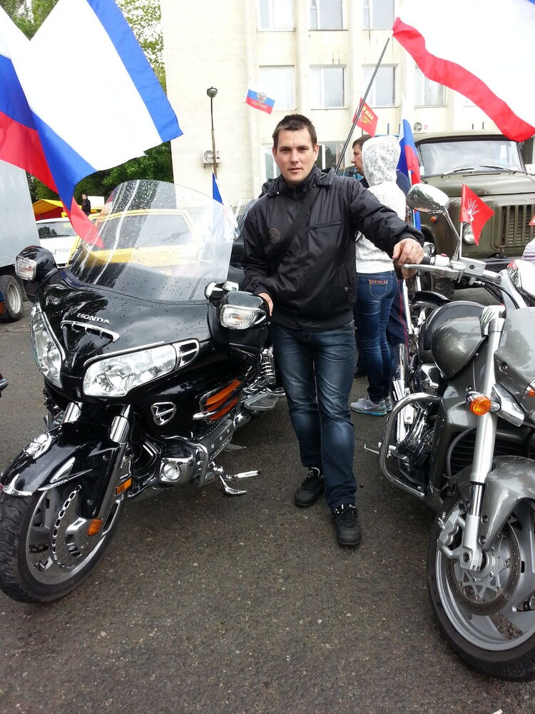  5127284  Sasza, 41 ,    