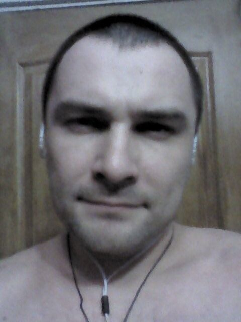  15472164  Evgen, 42 ,    