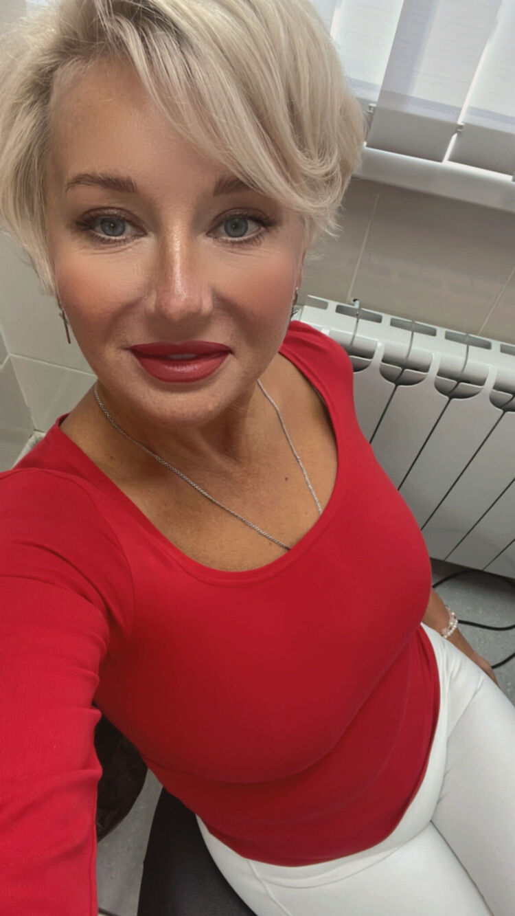  52999764  Irina, 53 ,    