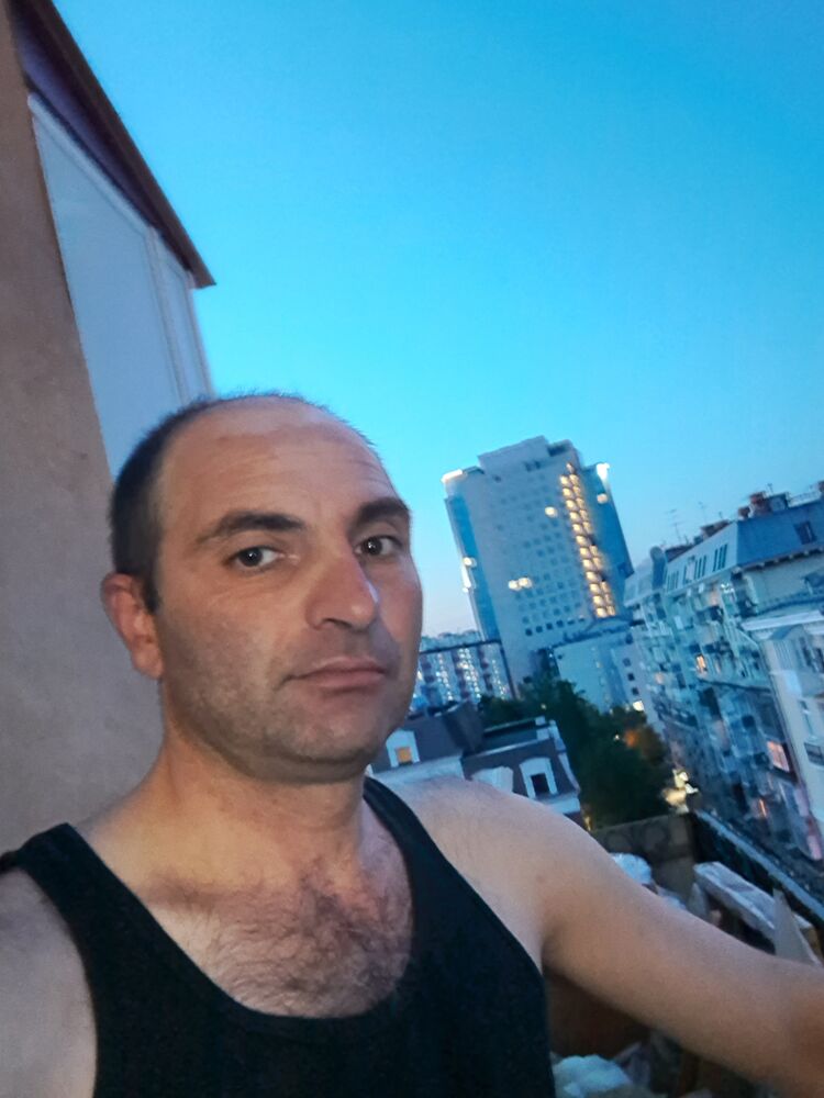  34562584  , 45 ,    