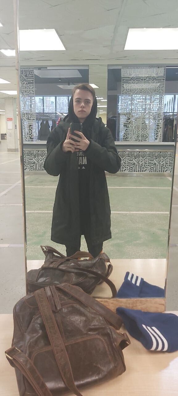  50775684  Vladislav, 23 ,    