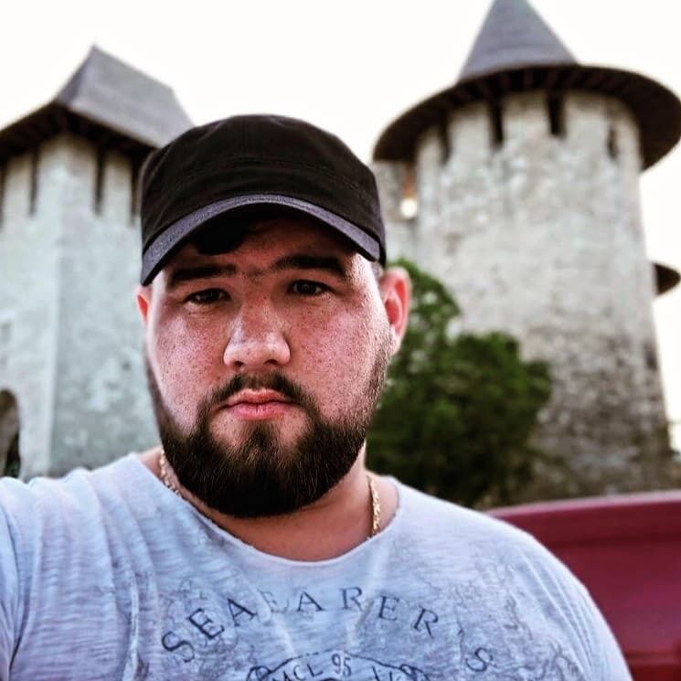  ,   Alexei, 27 ,   ,   , c , 
