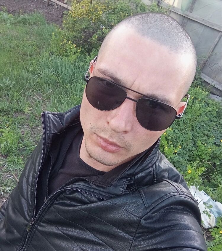  42689464  , 30 ,    