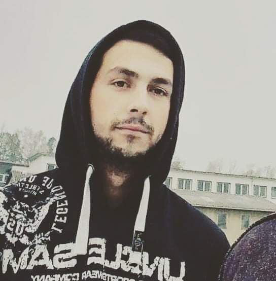 28239444  Andreas, 30 ,    Budacka Rijeka