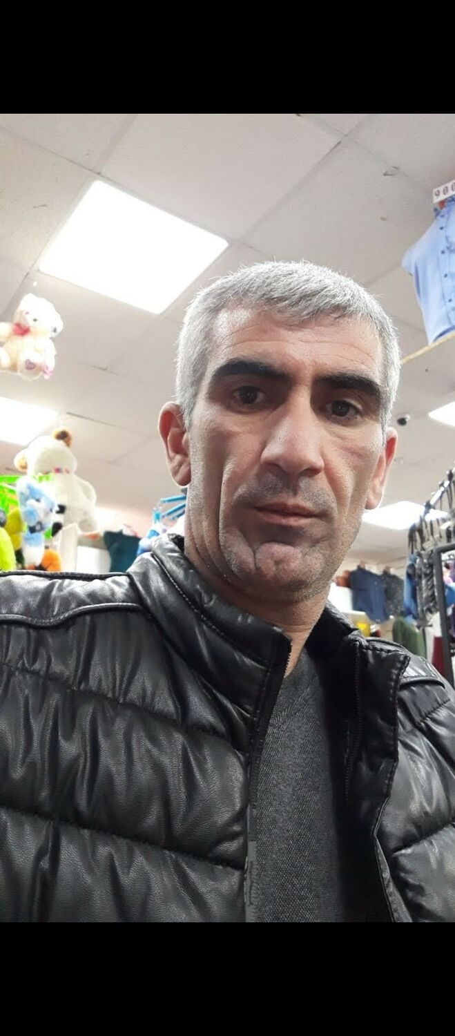  53717564  , 42 ,    