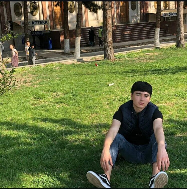  ,   Umidjon, 23 ,   ,   