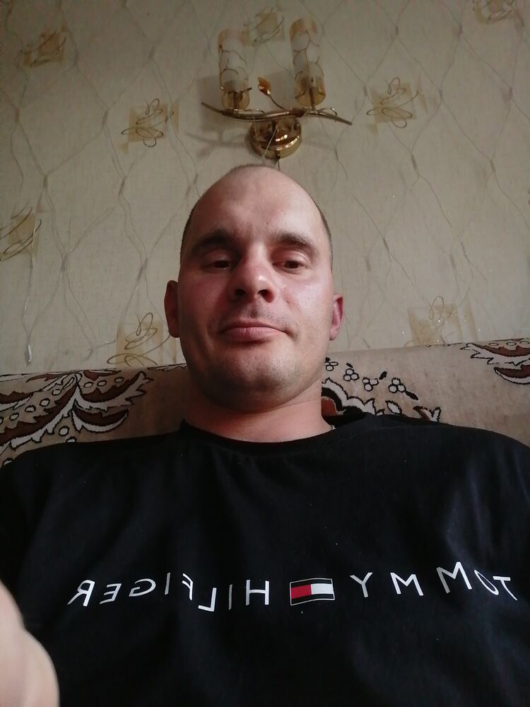 48049054  , 33 ,    
