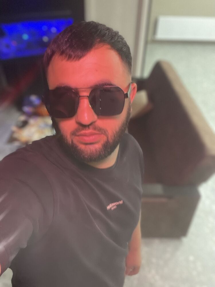  47149824  Nurik, 33 ,    