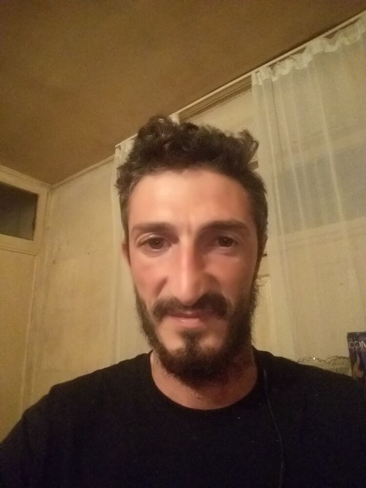  ,   Goga, 30 ,   ,   , c 