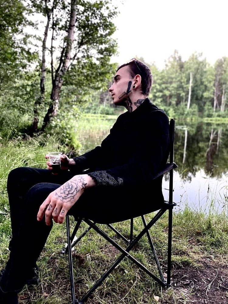  -,   , 24 ,   ,   