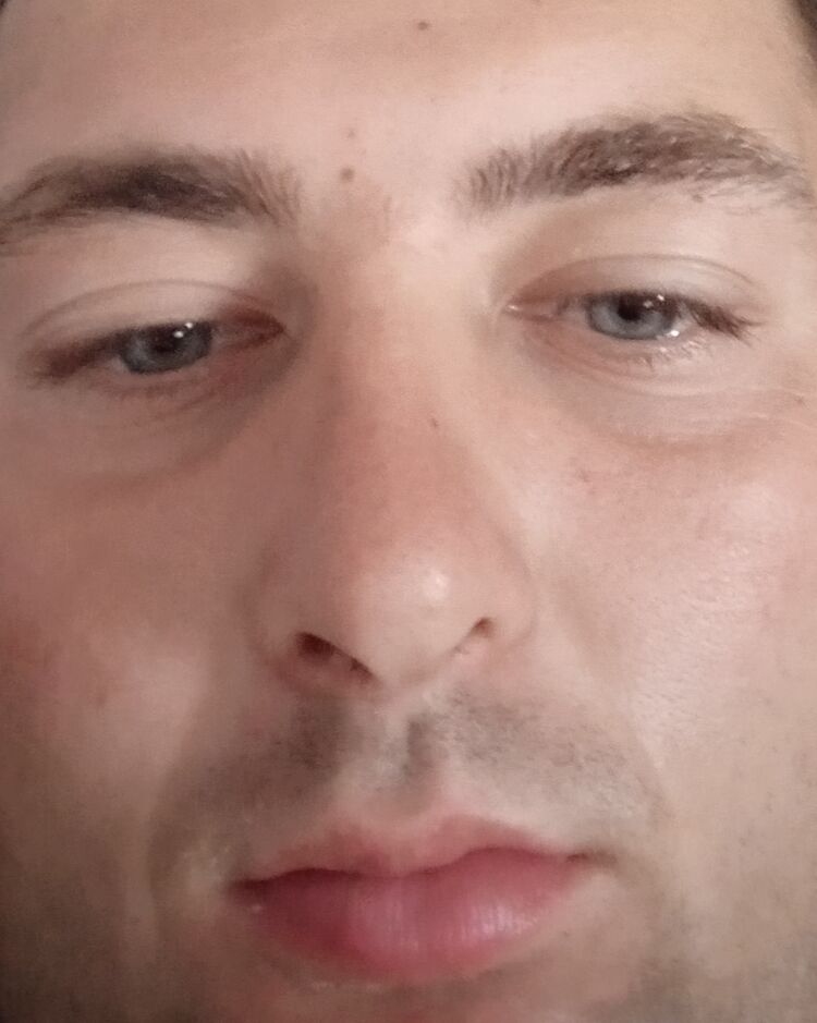 45807224  , 27 ,    