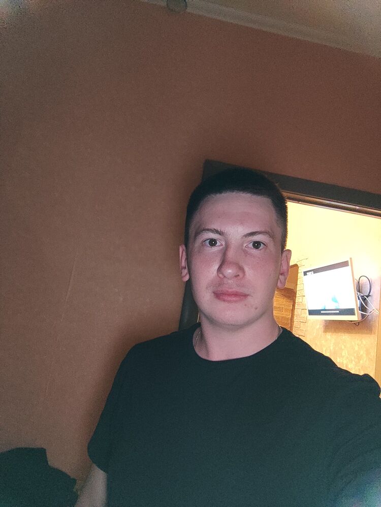  31868434  Kirill, 27 ,    