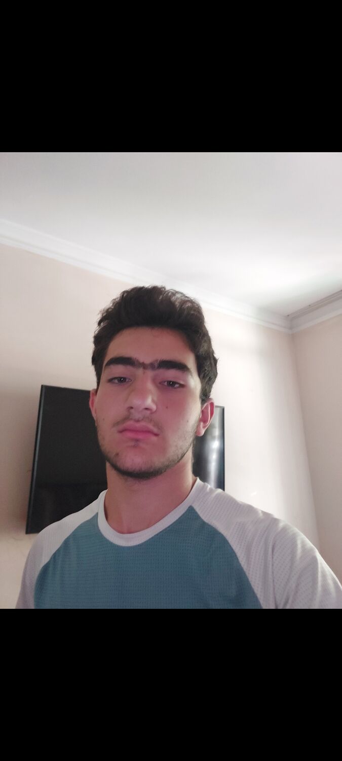  54149504  Arman, 19 ,    