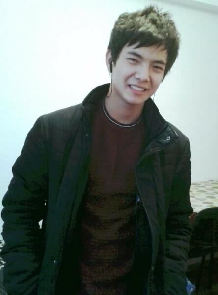  5327144  Erlan, 31 ,    