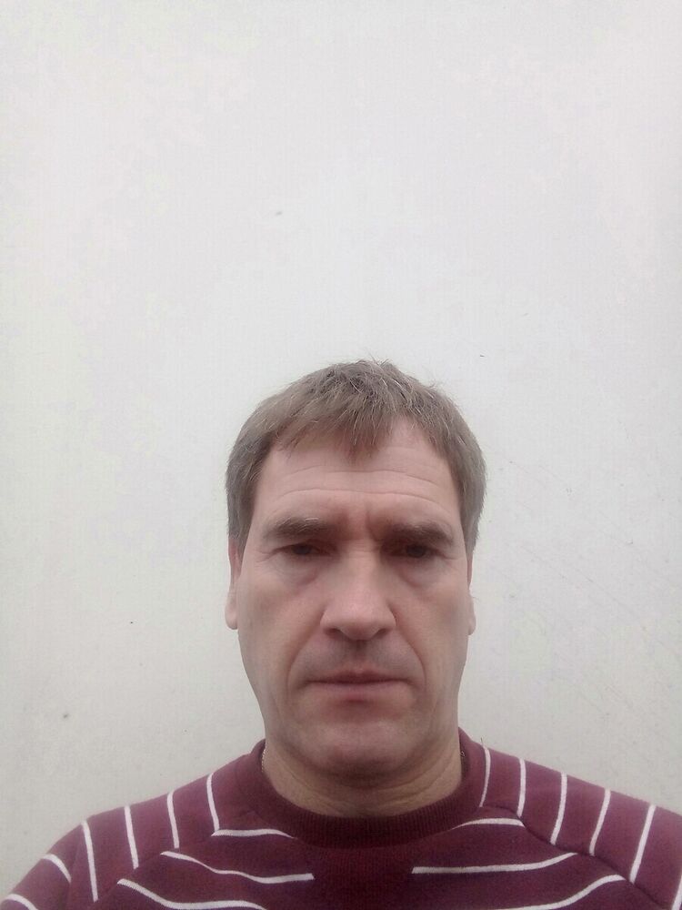  21568944  Oleg, 50 ,    
