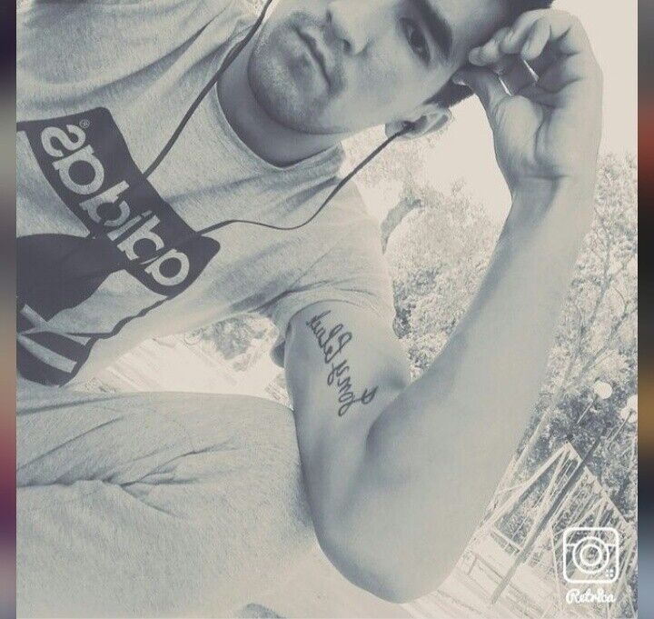  21858124  Javohirbek, 30 ,    
