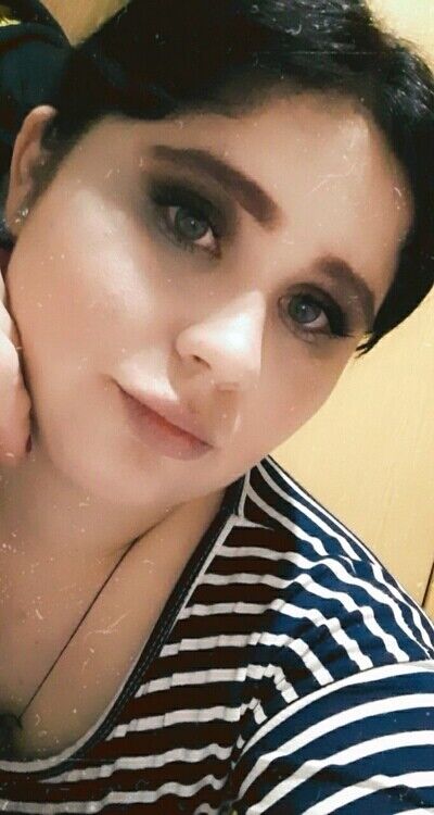  22283494  Lena, 25 ,    