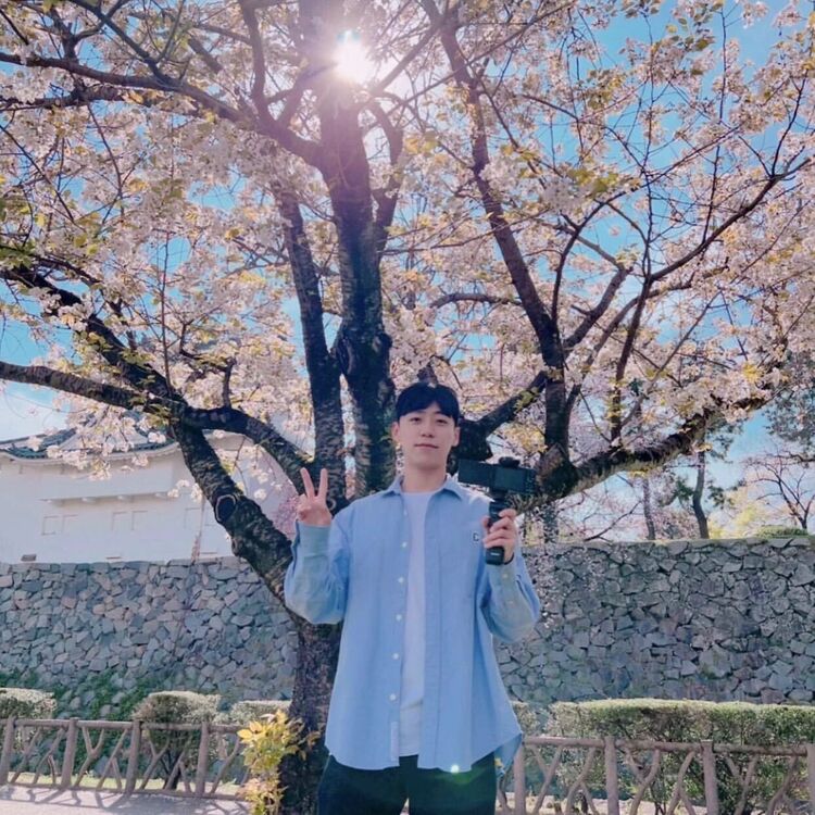 46923154  Eric Wong, 27 ,    Ch'ongju