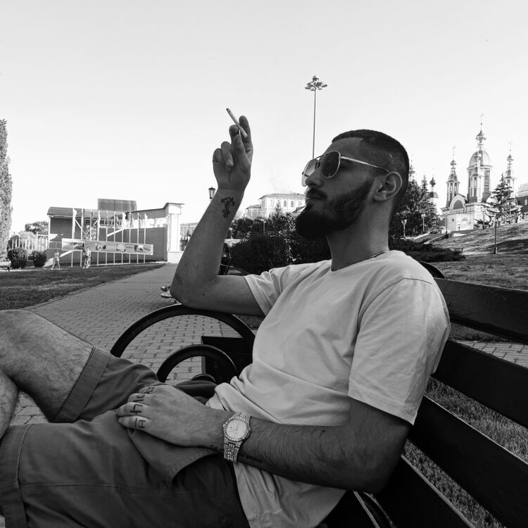  --,   Moqtada, 26 ,   ,   , c 