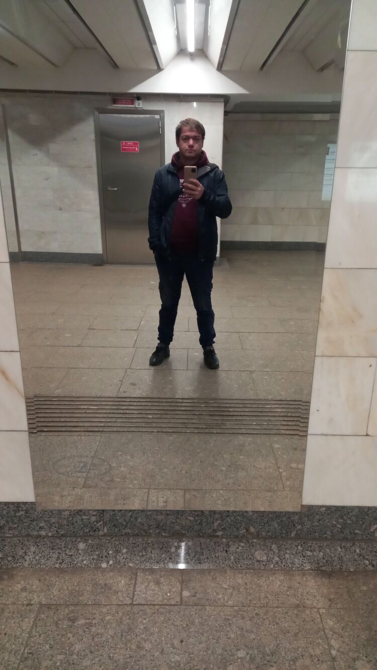  24408234  Ը, 43 ,    