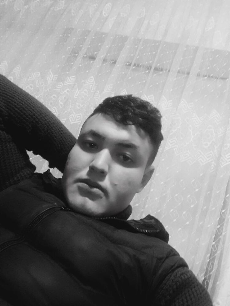  52366844  Otabek, 25 ,    