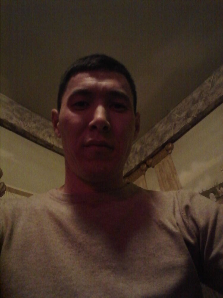  ,   Ruslan, 36 ,   ,   , c 