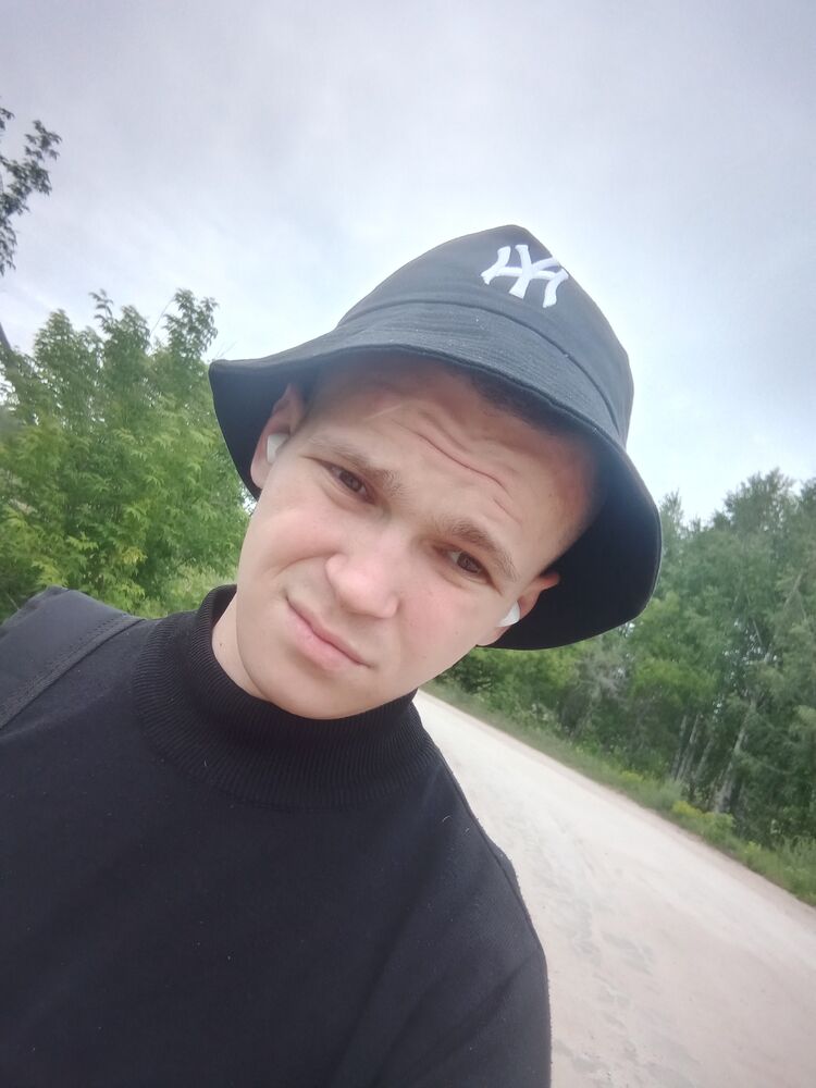  27278854  Timofey, 26 ,    