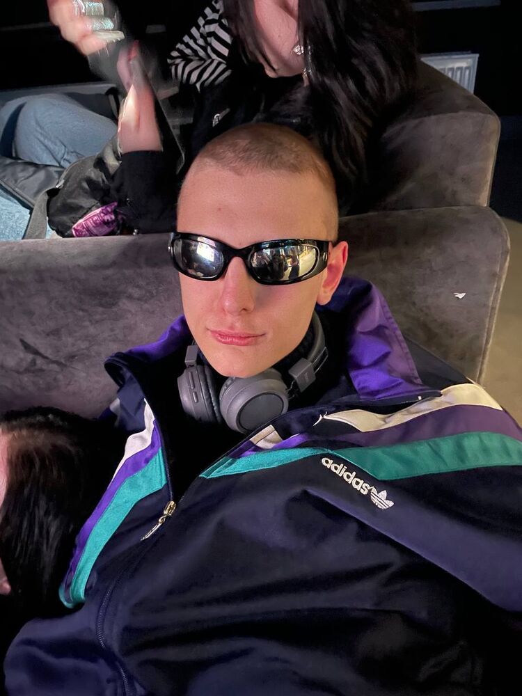 ���� 33983194 ����� ����, 23 ����, ���� ���������� � ������