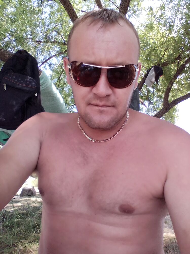  30540344  , 43 ,    -