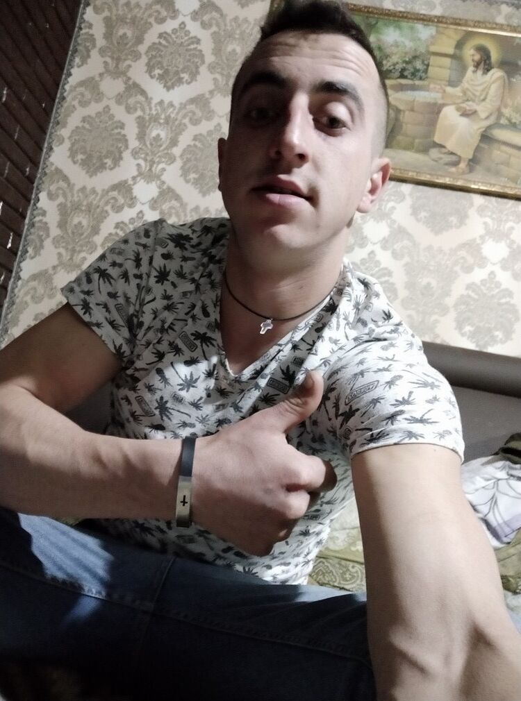  ,   Eugen, 26 ,   ,   , c 