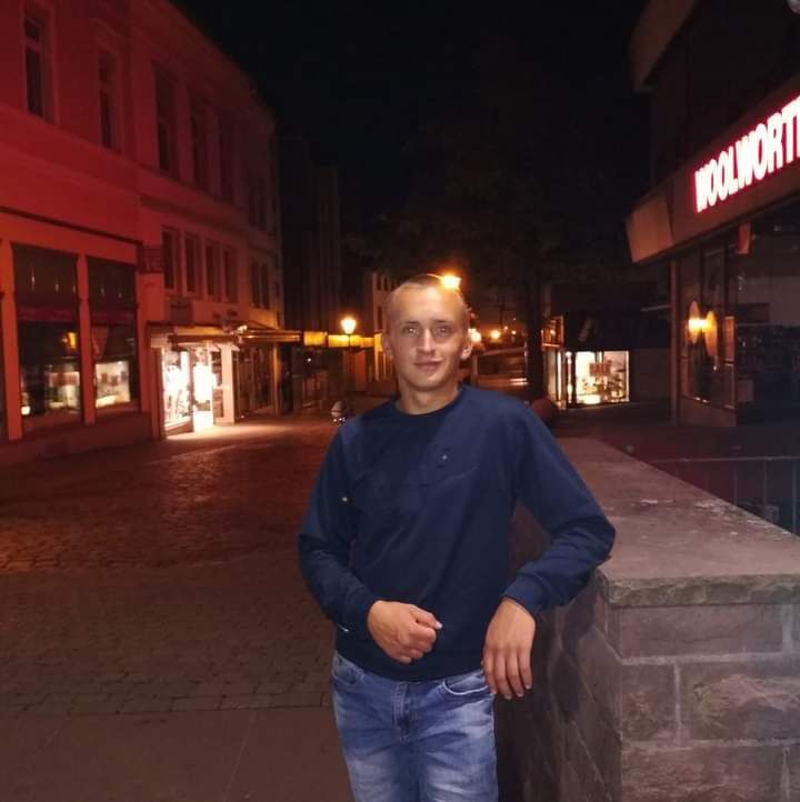  45802124  , 34 ,    