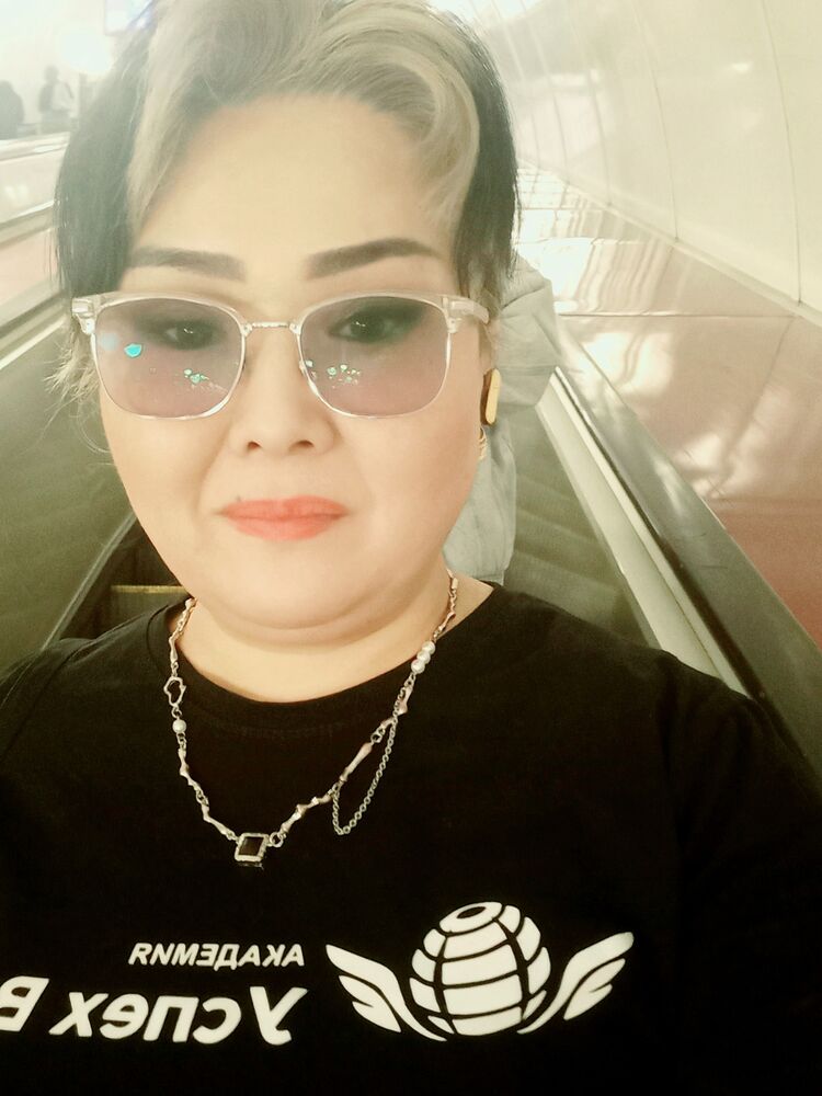  43596334  Chinara, 49 ,    -