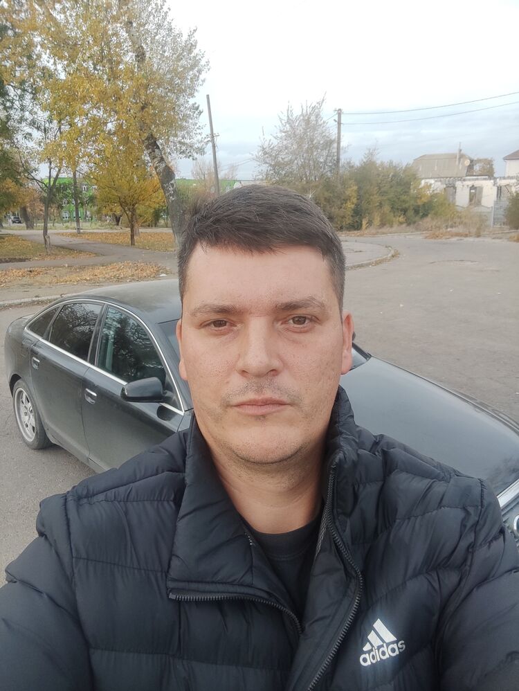  48357014  , 37 ,    